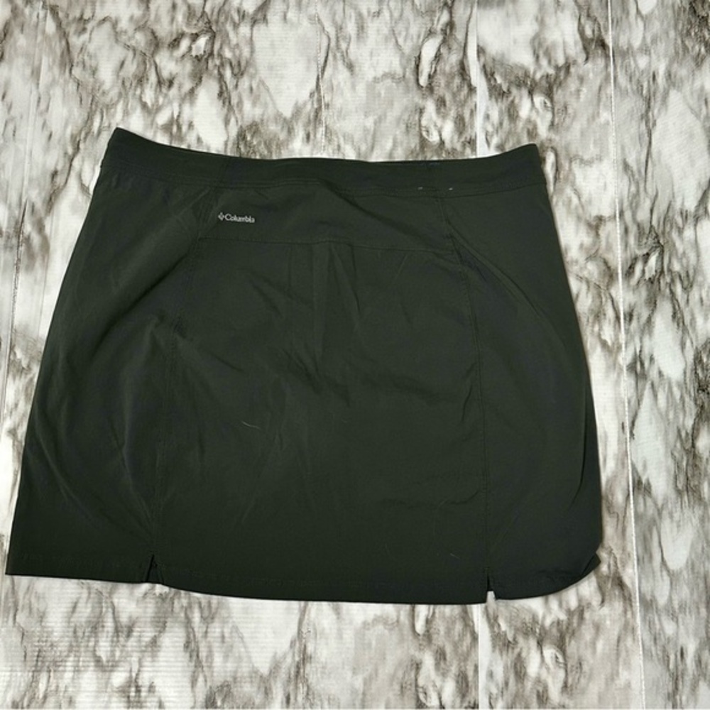 Columbia Omni-Shield Skort in Dark Olive Outdoors Hiking Quick Dry Sporty